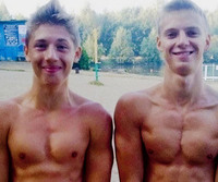 Hornytwinkbf Lesbian s3